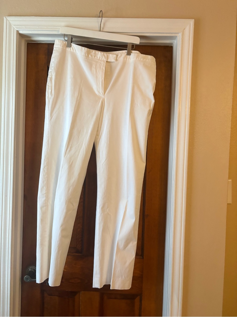 Women’s white dress pants
